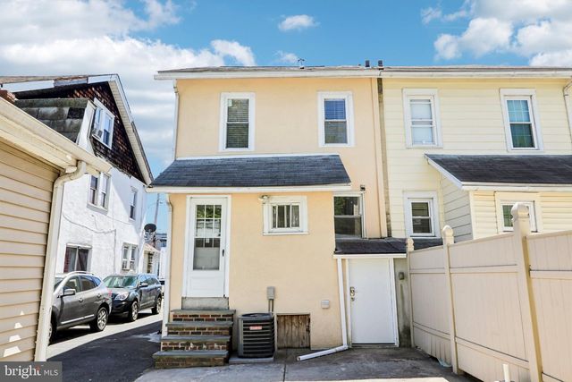 7407 ROGERS AVE, Upper Darby, PA 19082