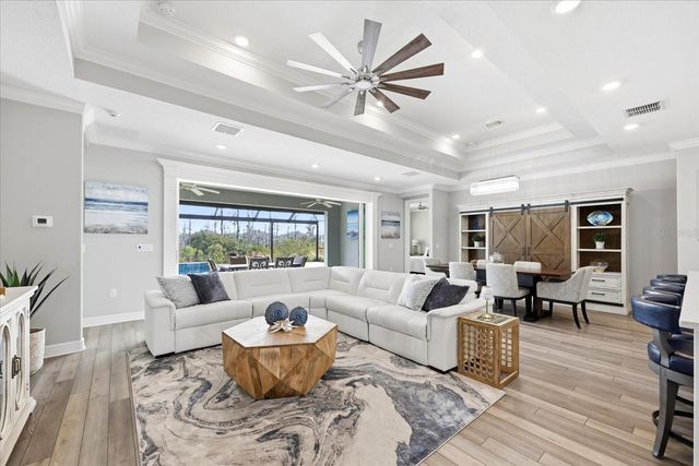 5356 BLUE CRUSH BEND, Land O Lakes, FL 34638