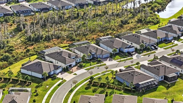 5356 BLUE CRUSH BEND, Land O Lakes, FL 34638