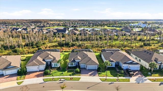 5356 BLUE CRUSH BEND, Land O Lakes, FL 34638