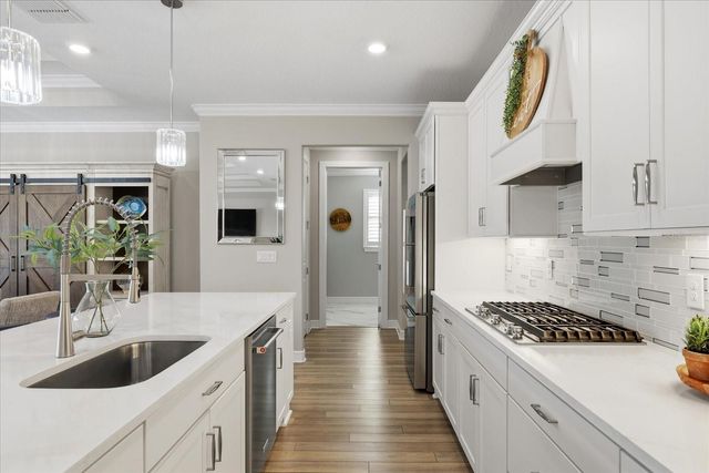 5356 BLUE CRUSH BEND, Land O Lakes, FL 34638