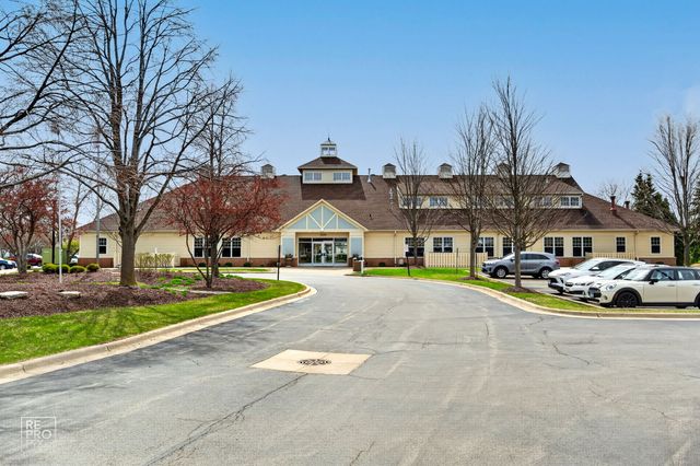 16501 Buckner Pond Way 16501, Crest Hill, IL 60403