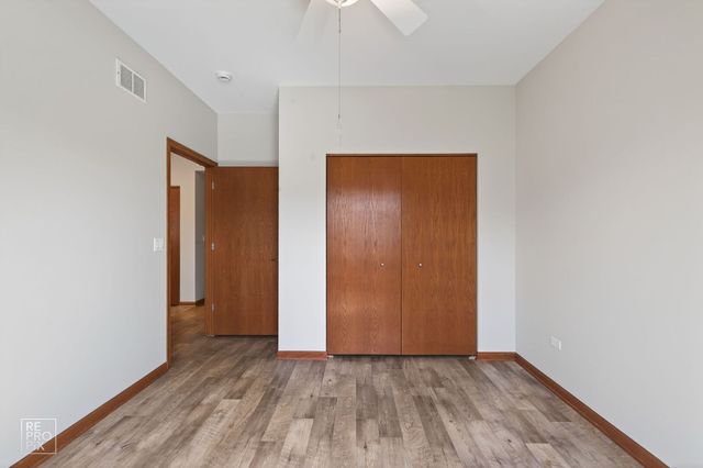 16501 Buckner Pond Way 16501, Crest Hill, IL 60403