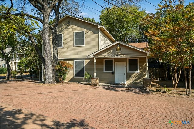 608 W. Oltorf Street A, Austin, TX 78704