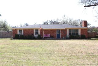 102 1st Street, Cartwright, OK 74731