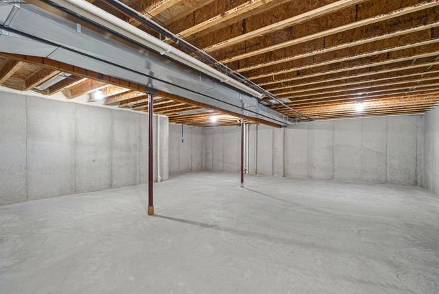 312 N JOHN STREET, Kimberly, WI 54136