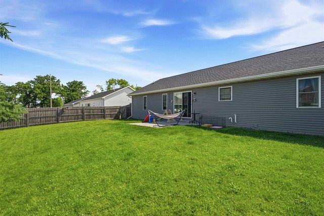 312 N JOHN STREET, Kimberly, WI 54136