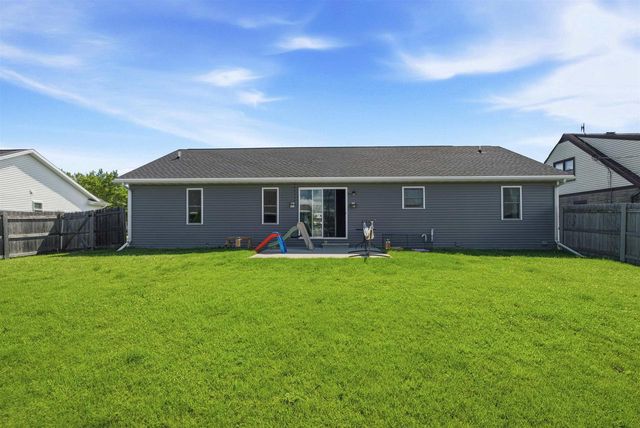 312 N JOHN STREET, Kimberly, WI 54136