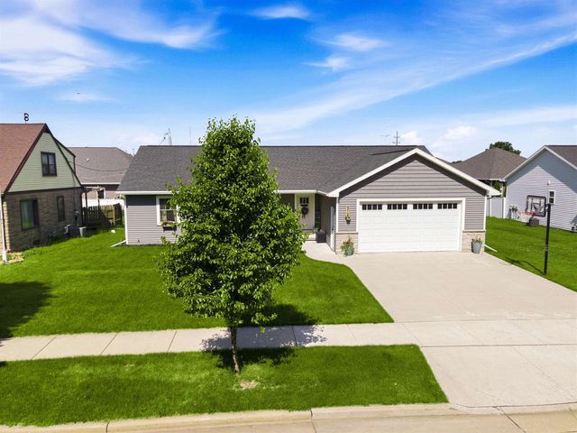 312 N JOHN STREET, Kimberly, WI 54136