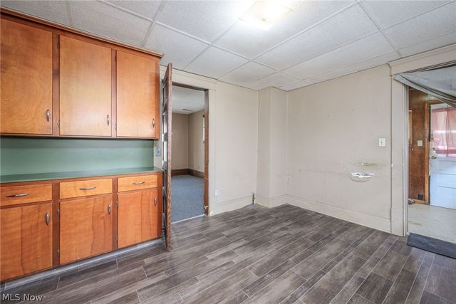 62 N Balch Street, Akron, OH 44303