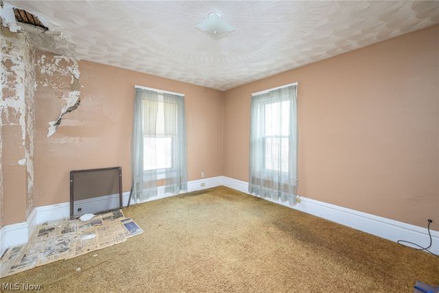 62 N Balch Street, Akron, OH 44303