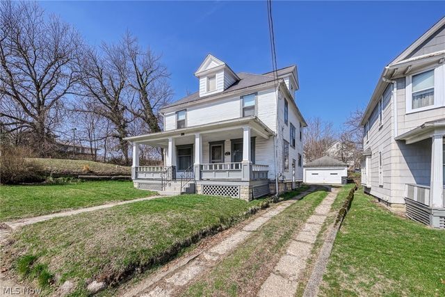 62 N Balch Street, Akron, OH 44303