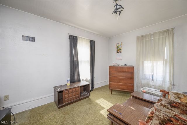 62 N Balch Street, Akron, OH 44303