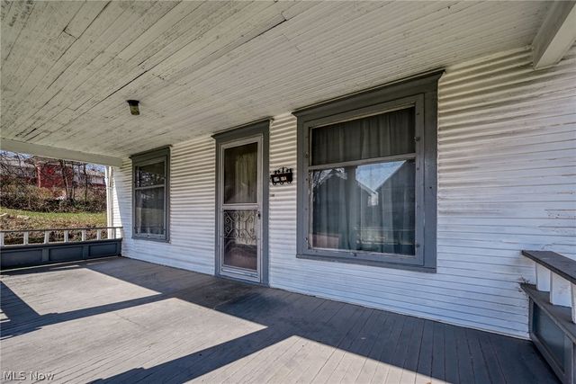 62 N Balch Street, Akron, OH 44303