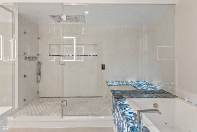 6230 E 56th, Indianapolis, IN 46226