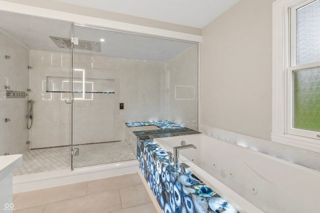 6230 E 56th, Indianapolis, IN 46226