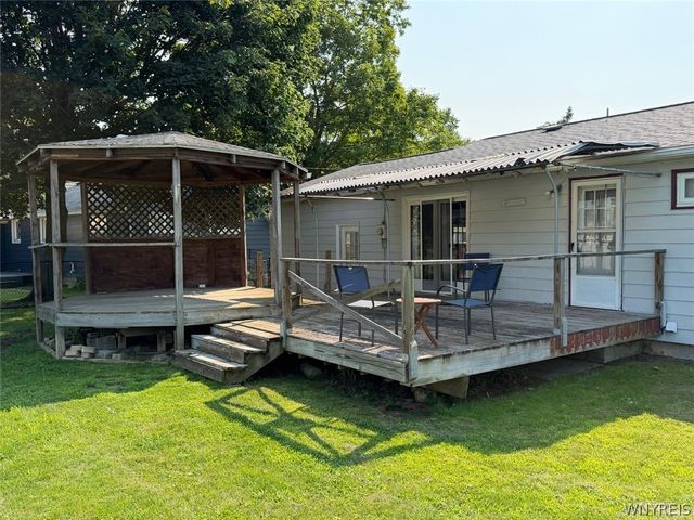 179 Belmont Court East, North Tonawanda, NY 14120