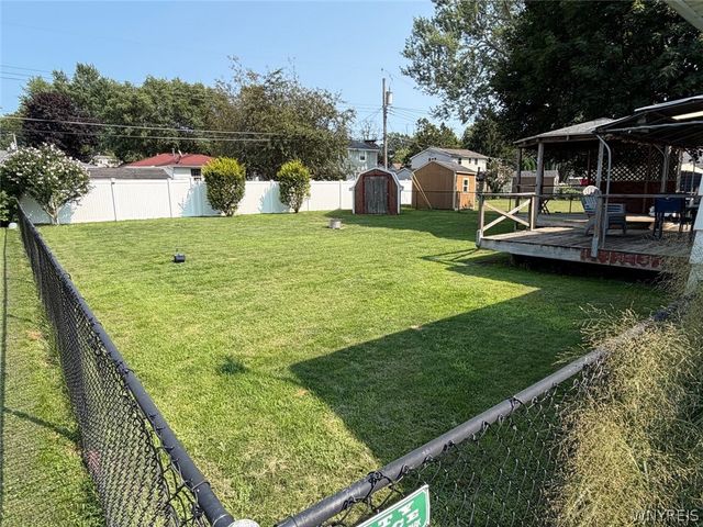 179 Belmont Court East, North Tonawanda, NY 14120