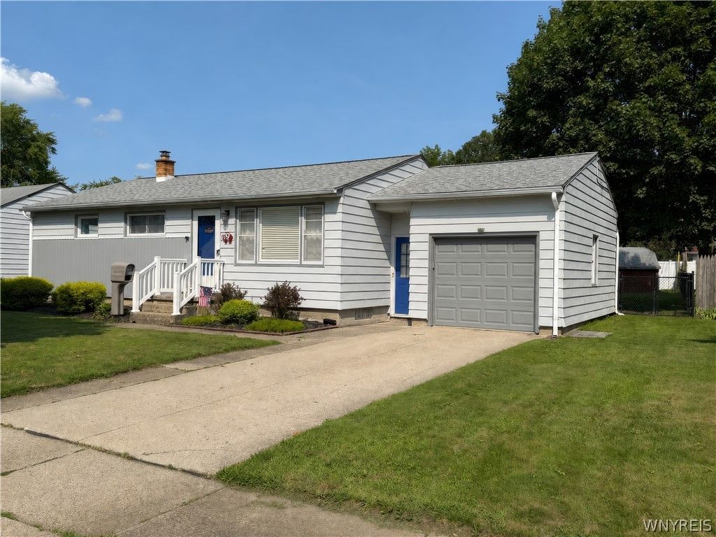179 Belmont Court East, North Tonawanda, NY 14120