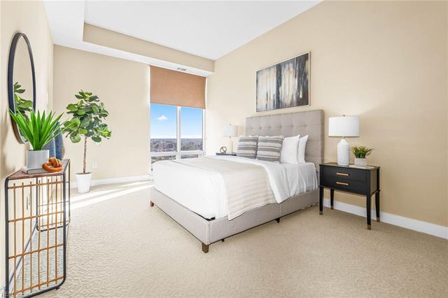 4545 Commerce St Unit 1706, Virginia Beach, VA 23462