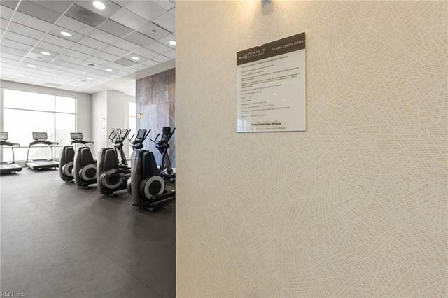 4545 Commerce St Unit 1706, Virginia Beach, VA 23462