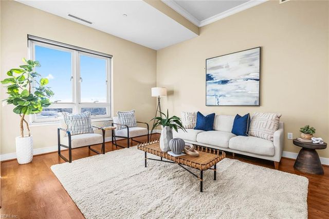 4545 Commerce St Unit 1706, Virginia Beach, VA 23462