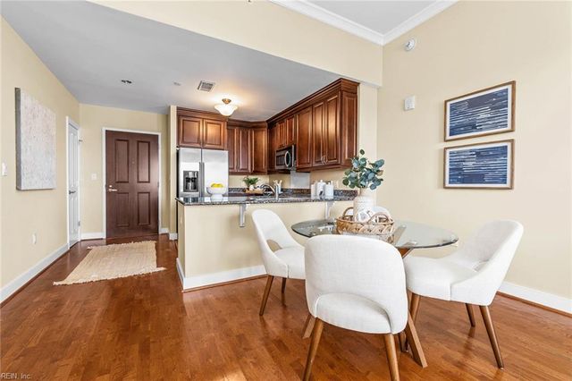 4545 Commerce St Unit 1706, Virginia Beach, VA 23462