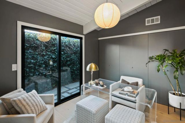 2526 Aster St, San Diego, CA 92109