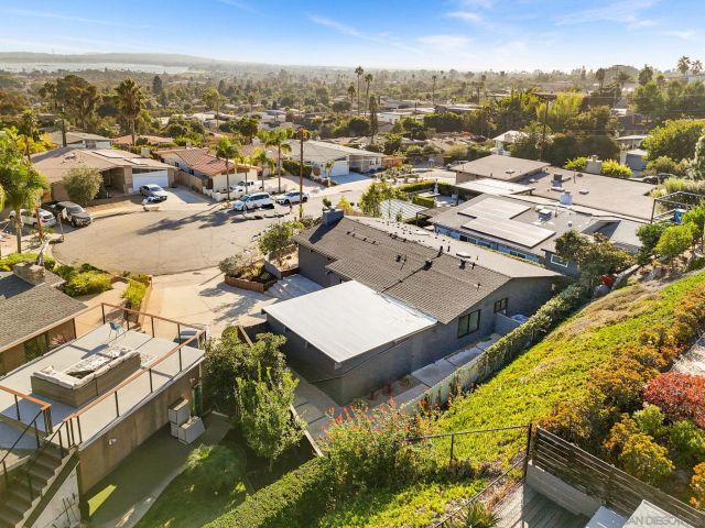 2526 Aster St, San Diego, CA 92109