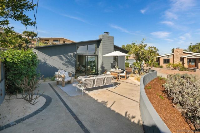 2526 Aster St, San Diego, CA 92109