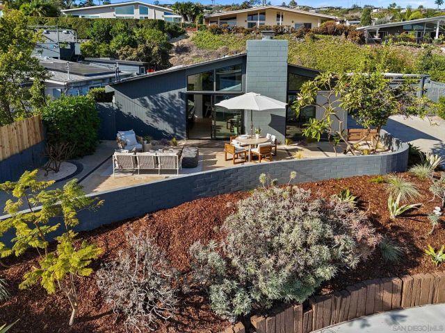 2526 Aster St, San Diego, CA 92109