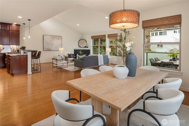 3042 SW Manning Street, Seattle, WA 98126