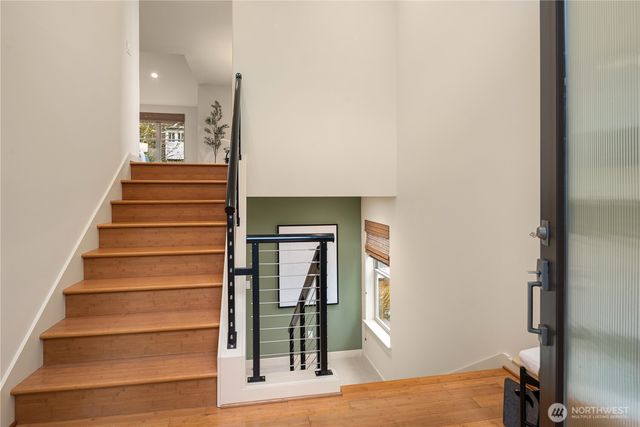 3042 SW Manning Street, Seattle, WA 98126