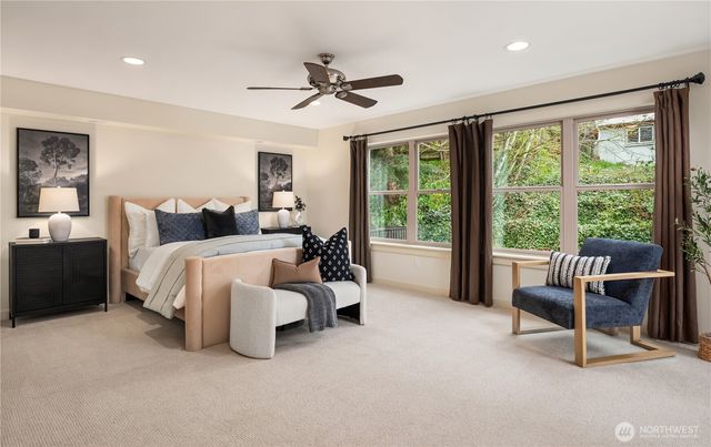 3042 SW Manning Street, Seattle, WA 98126