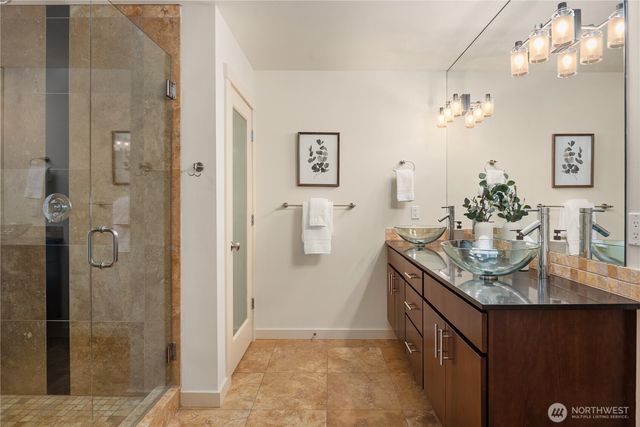 3042 SW Manning Street, Seattle, WA 98126