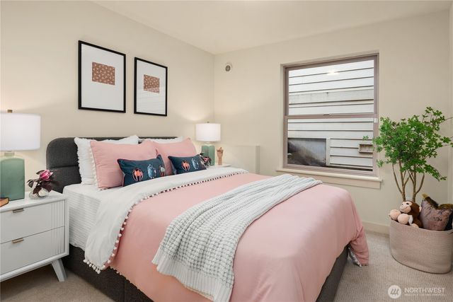 3042 SW Manning Street, Seattle, WA 98126