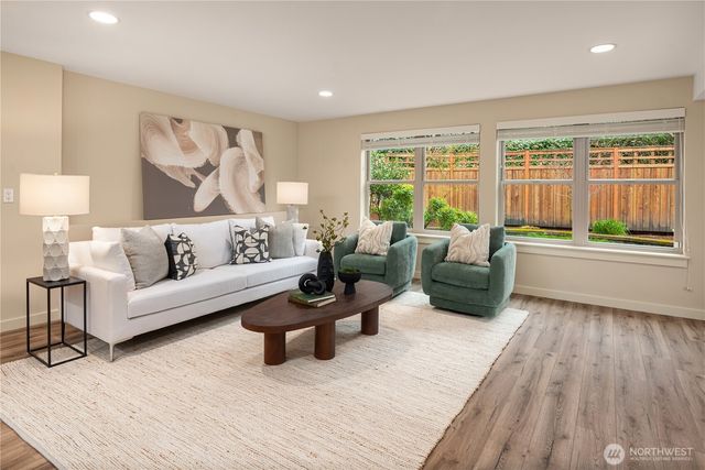 3042 SW Manning Street, Seattle, WA 98126