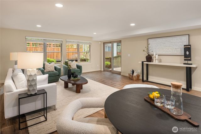 3042 SW Manning Street, Seattle, WA 98126