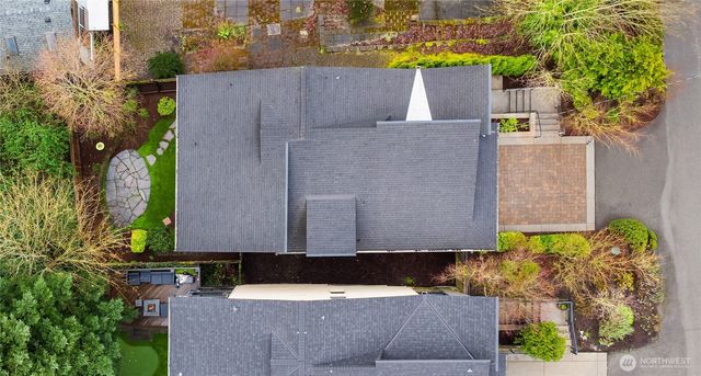 3042 SW Manning Street, Seattle, WA 98126