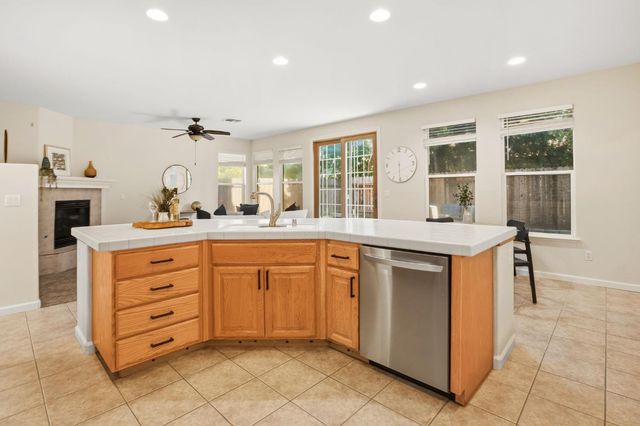 1748 Itasca Ave, Sacramento, CA 95835