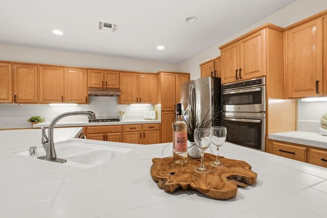1748 Itasca Ave, Sacramento, CA 95835