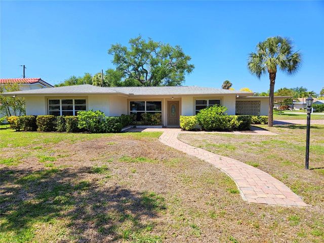 309 PARK BOULEVARD N, Venice, FL 34285