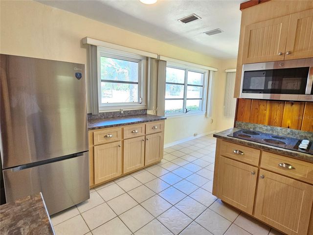309 PARK BOULEVARD N, Venice, FL 34285
