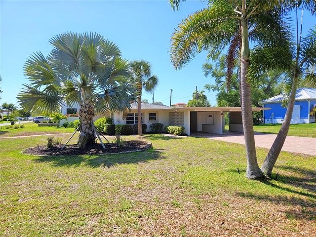 309 PARK BOULEVARD N, Venice, FL 34285