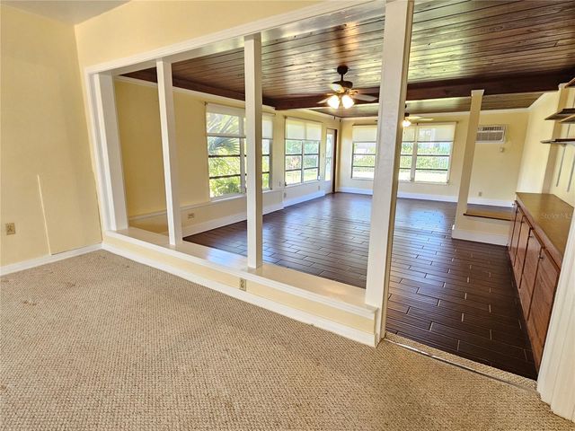 309 PARK BOULEVARD N, Venice, FL 34285