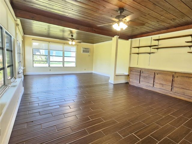 309 PARK BOULEVARD N, Venice, FL 34285