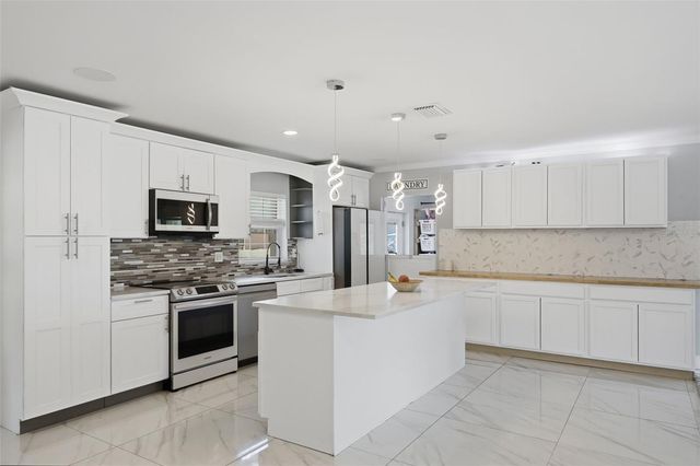 16700 AUBURNDALE LANE, Spring Hill, FL 34610