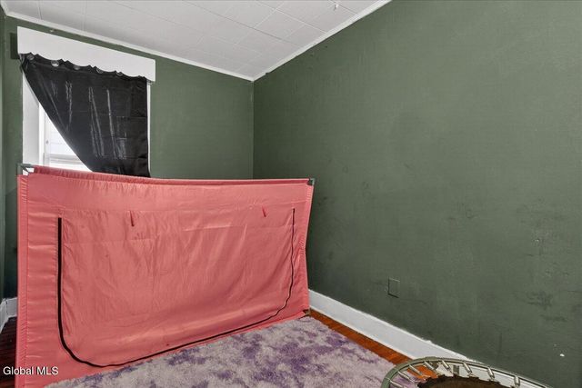 912 Cutler Street, Schenectady, NY 12303