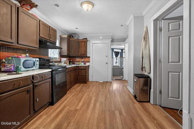 912 Cutler Street, Schenectady, NY 12303