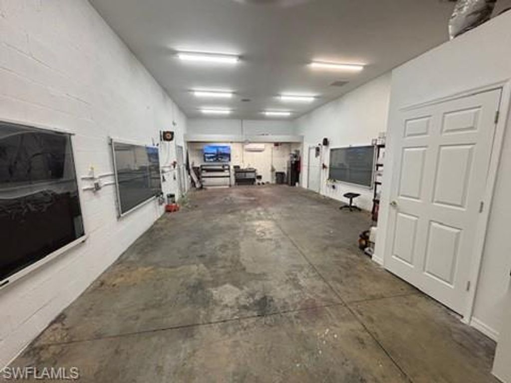 326 NE 3rd AVE, CAPE CORAL, FL 33909 — photo 3